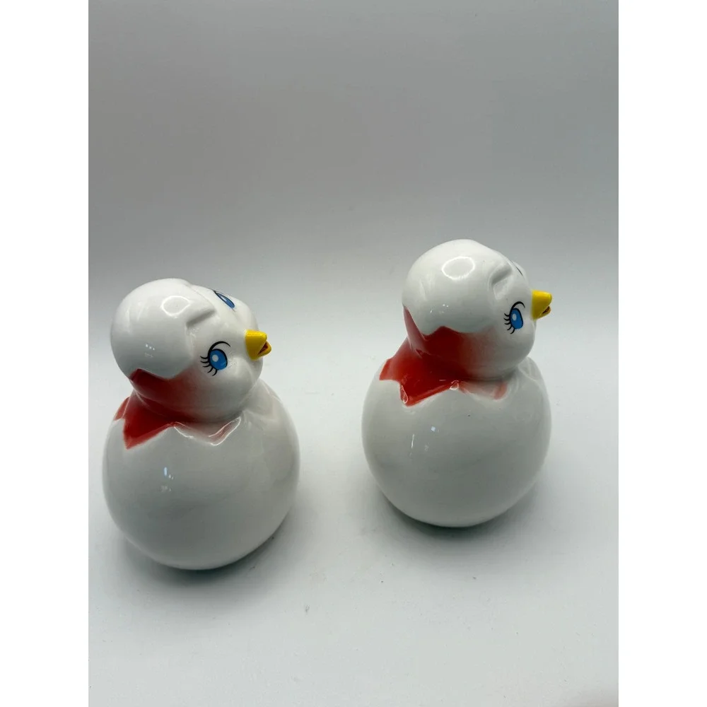 Target Ceramic Hatching Chick Easter Spring Decorative Figurines Set of 2 Red